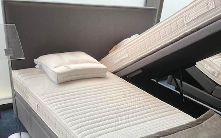 Sleeplife® toonzaalmodel Oostende Comfort boxspring Emperial