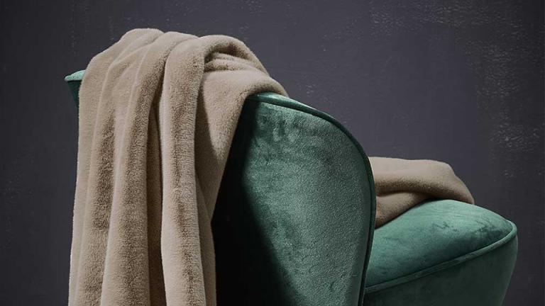 plaid furry essenza taupe